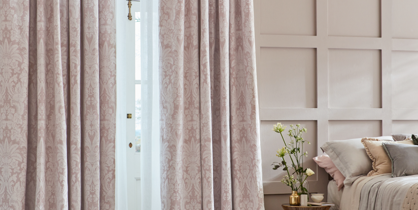 Heat shield linings for curtains